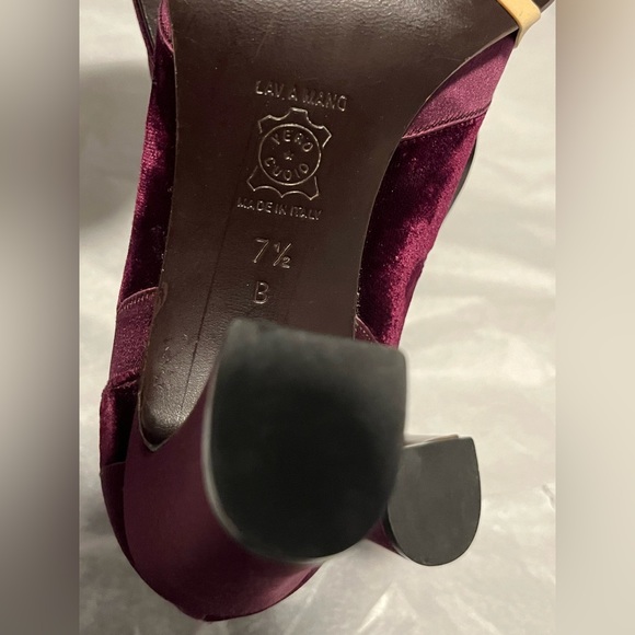 BOTTEGA VENETTA HEELS NWOT SIZE 7.5 - Picture 11 of 11